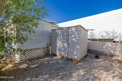 401 Bluewater Dr, Parker, AZ 85344 - Photo 18