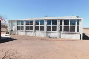 43714 E Hannah Ln, Bouse, AZ 85325 - Photo 8