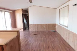 43714 E Hannah Ln, Bouse, AZ 85325 - Photo 36