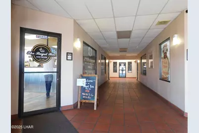 1960 Mesquite Ave #4, Lake Havasu City, AZ 86403 - Photo 2