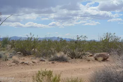 N15 Sundance Rd, Yucca, AZ 86438 - Photo 22