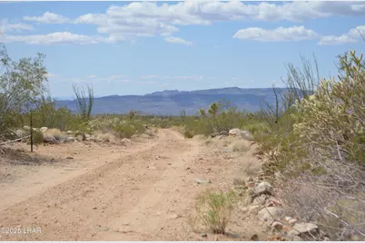 N15 Sundance Rd, Yucca, AZ 86438 - Photo 50