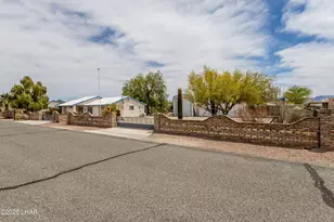 49539 Rainbow Dr, Quartzsite, AZ 85346 - Photo 10