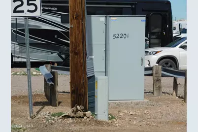 52201 Century Dr, Quartzsite, AZ 85346 - Photo 16