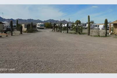 52201 Century Dr, Quartzsite, AZ 85346 - Photo 4