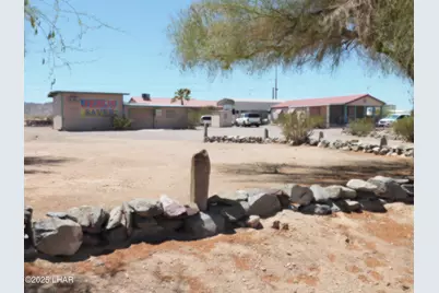 280 N Emelia Ave, Quartzsite, AZ 85346 - Photo 4