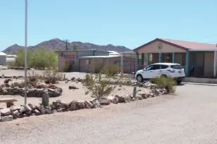 280 N Emelia Ave, Quartzsite, AZ 85346 - Photo 2
