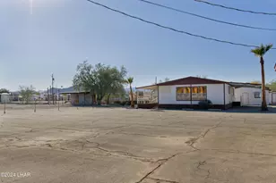 394 N Central Blvd, Quartzsite, AZ 85346 - Photo 46