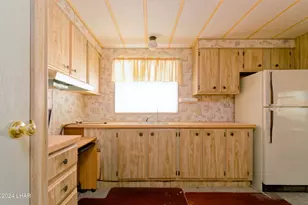 394 N Central Blvd, Quartzsite, AZ 85346 - Photo 8