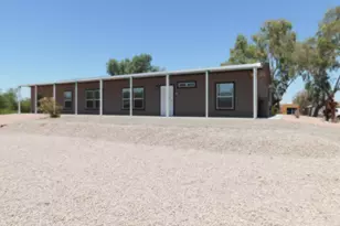 206 W Crystal Ln, Quartzsite, AZ 85346 - Photo 1