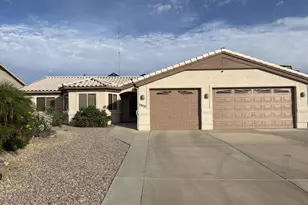 3808 Whaler Dr, Lake Havasu City, AZ 86406 - Photo 2