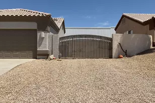 2439 Dawn Dr, Lake Havasu City, AZ 86404 - Photo 2