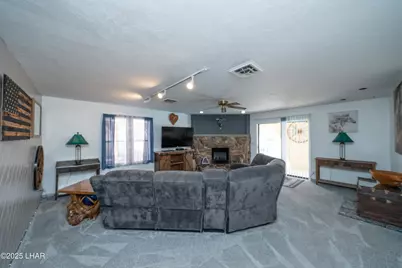 815 Rolling Hills Plz N, Lake Havasu City, AZ 86406 - Photo 22