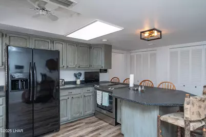 815 Rolling Hills Plz N, Lake Havasu City, AZ 86406 - Photo 18