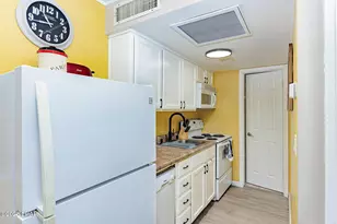 2100 Swanson Ave, Lake Havasu City, AZ 86403 - Photo 6
