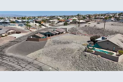 3055 Maverick Dr, Lake Havasu City, AZ 86404 - Photo 2