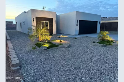 2211 Sandwood Dr, Lake Havasu City, AZ 86403 - Photo 2