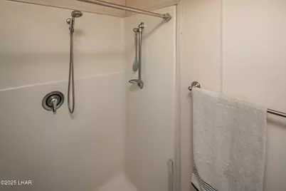1100 Riverside Dr #415, Lake Havasu City, AZ 86404 - Photo 12