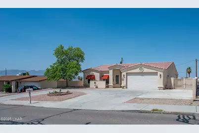 273 Acoma Blvd N, Lake Havasu City, AZ 86403 - Photo 8