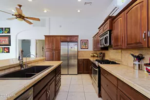 49605 Felspar Ave, Quartzsite, AZ 85346 - Photo 14