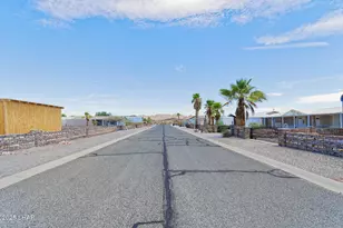 49605 Felspar Ave, Quartzsite, AZ 85346 - Photo 34