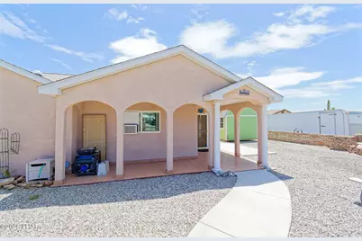 49605 Felspar Ave, Quartzsite, AZ 85346 - Photo 2