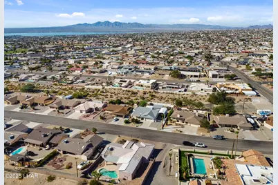 679 Apache Dr, Lake Havasu City, AZ 86406 - Photo 64