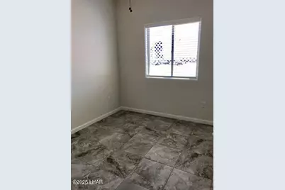 30103010 Winterhaven Dr #101, Lake Havasu City, AZ 86404 - Photo 8