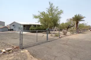 44112 Ocotillo St, Bouse, AZ 85325 - Photo 4