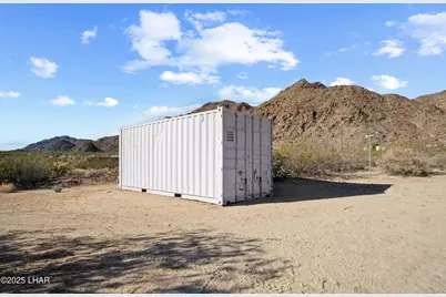 11989 Howard Rd, Yucca, AZ 86438 - Photo 18