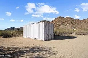 11989 Howard Rd, Yucca, AZ 86438 - Photo 18