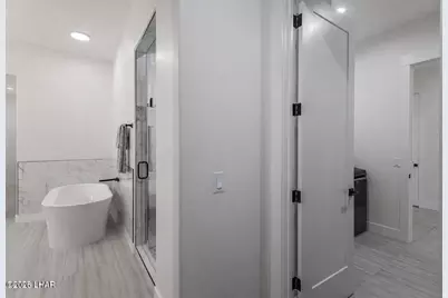 1631 E Laurel Dr, Lake Havasu City, AZ 86404 - Photo 24