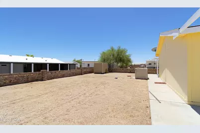 49583 Topaz Ave, Quartzsite, AZ 85346 - Photo 32