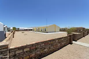 49583 Topaz Ave, Quartzsite, AZ 85346 - Photo 26
