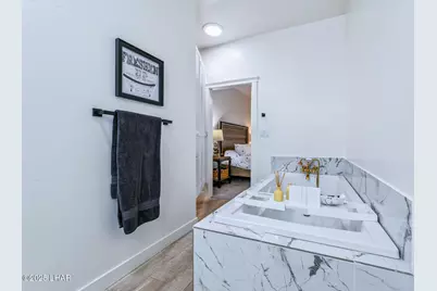 3391 Oasis Dr, Lake Havasu City, AZ 86404 - Photo 30