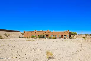 7555 N Valley View Dr, Lake Havasu City, AZ 86404 - Photo 32