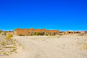 7555 N Valley View Dr, Lake Havasu City, AZ 86404 - Photo 30