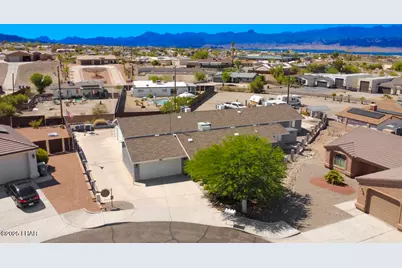 2444 Hummingbird Ln, Lake Havasu City, AZ 86403 - Photo 2