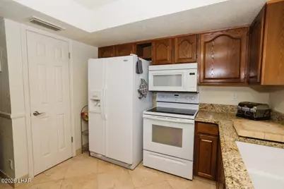 2910 Coconino Dr, Lake Havasu City, AZ 86406 - Photo 14