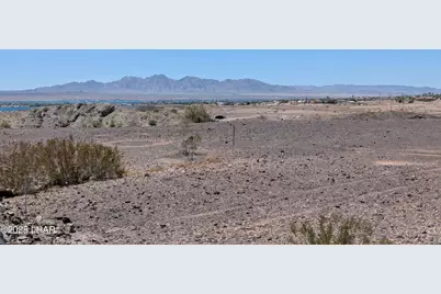 2423 Sunset Rdg Ct W, Lake Havasu City, AZ 86406 - Photo 10