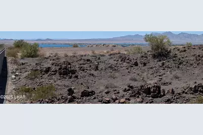 2435 Sunset Rdg Ct W, Lake Havasu City, AZ 86406 - Photo 1