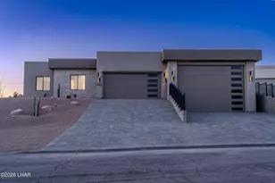 1811 Westport Dr, Lake Havasu City, AZ 86404 - Photo 1