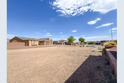 1911 E Troon Dr, Lake Havasu City, AZ 86404 - Photo 6