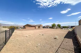 1911 E Troon Dr, Lake Havasu City, AZ 86404 - Photo 8