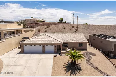 4160 Carlsbad Dr, Lake Havasu City, AZ 86406 - Photo 1