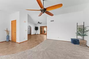 3475 Mockingbird Dr, Lake Havasu City, AZ 86406 - Photo 10