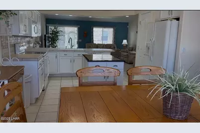 3770 Bluegrass Dr, Lake Havasu City, AZ 86406 - Photo 4