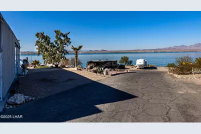 1534 Beachcomber Blvd #L26b, Lake Havasu City, AZ 86403 - Photo 10