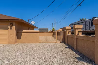 3851 Blackfoot Dr, Lake Havasu City, AZ 86406 - Photo 4