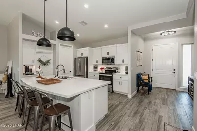 2194 E Hutch St, Fort Mohave, AZ 86426 - Photo 6